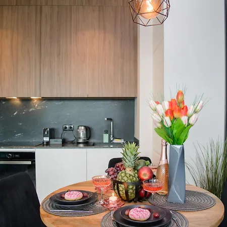 Scala Apartment *